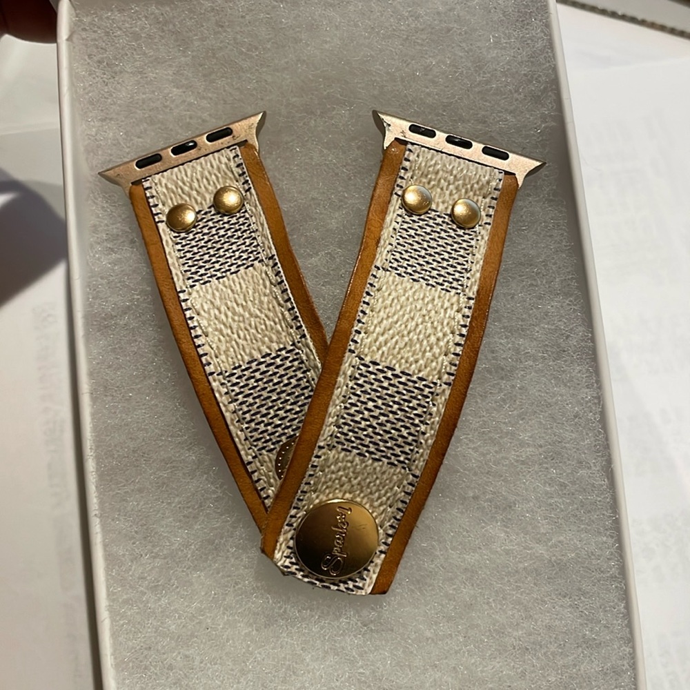 Skinny band for Apple watch 42/44mm, Rose gold finish, size S- see sizing guide.